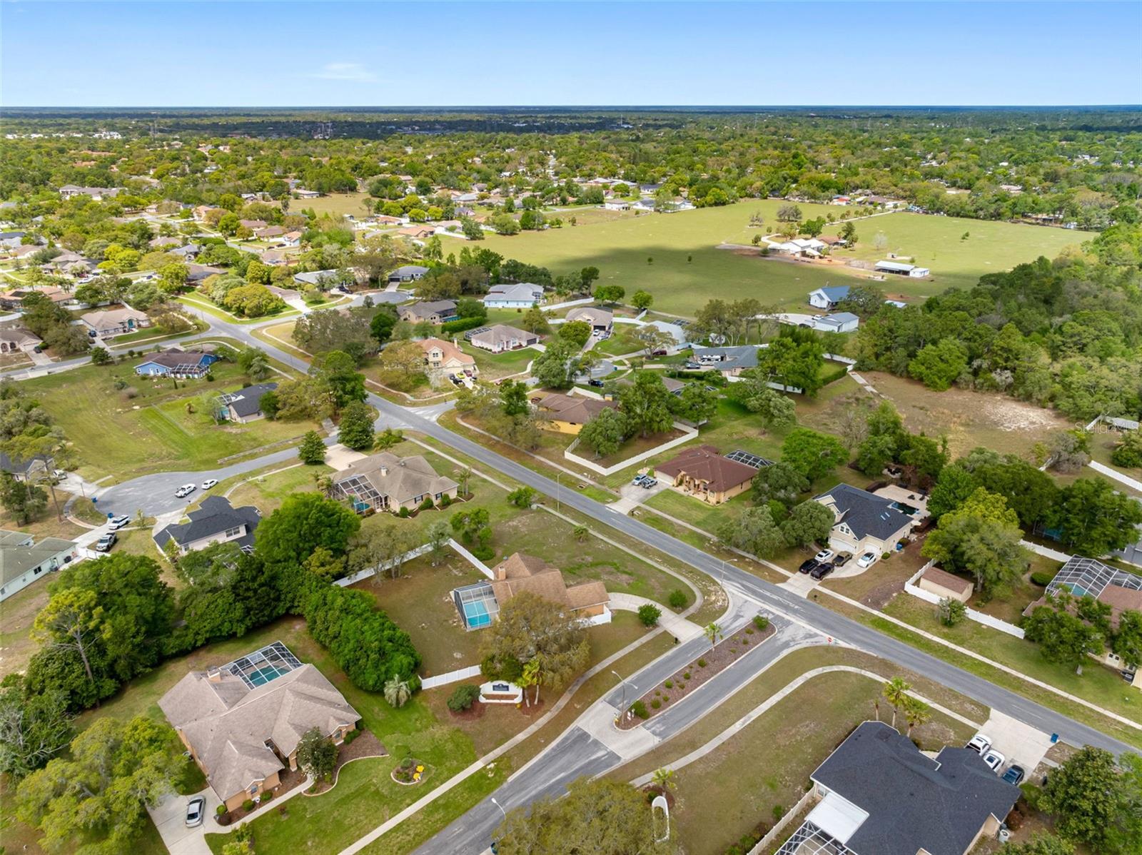 Image 18 of 57 For 12270 Padron Boulevard