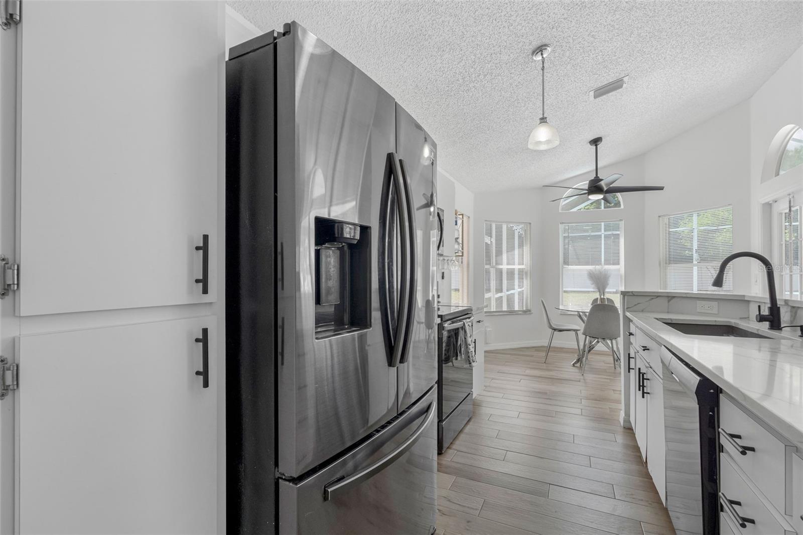 Image 41 of 57 For 12270 Padron Boulevard