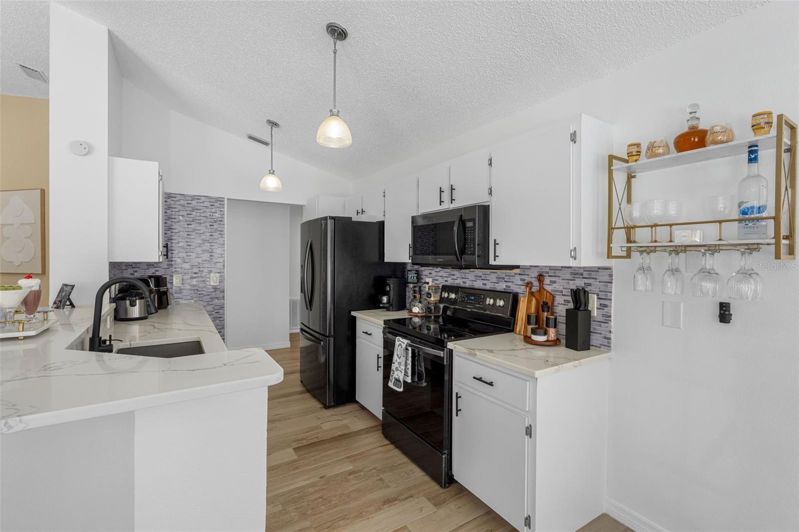 Image 44 of 57 For 12270 Padron Boulevard