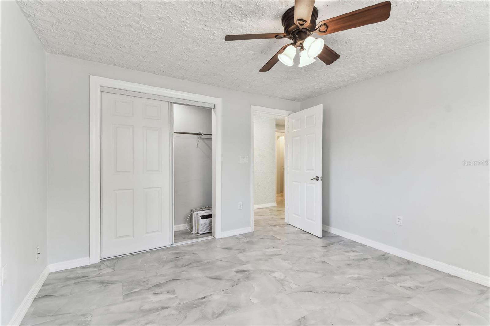 Image 13 of 66 For 4814 Highland Avenue