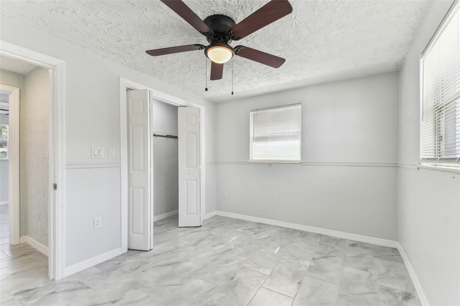 Image 20 of 66 For 4814 Highland Avenue