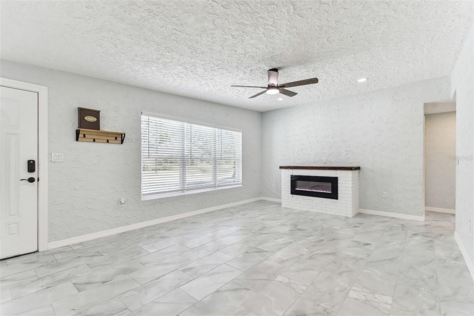 Image 7 of 66 For 4814 Highland Avenue