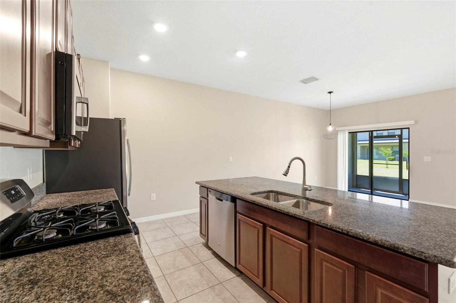 Image 13 of 65 For 16948 Storyline Dr