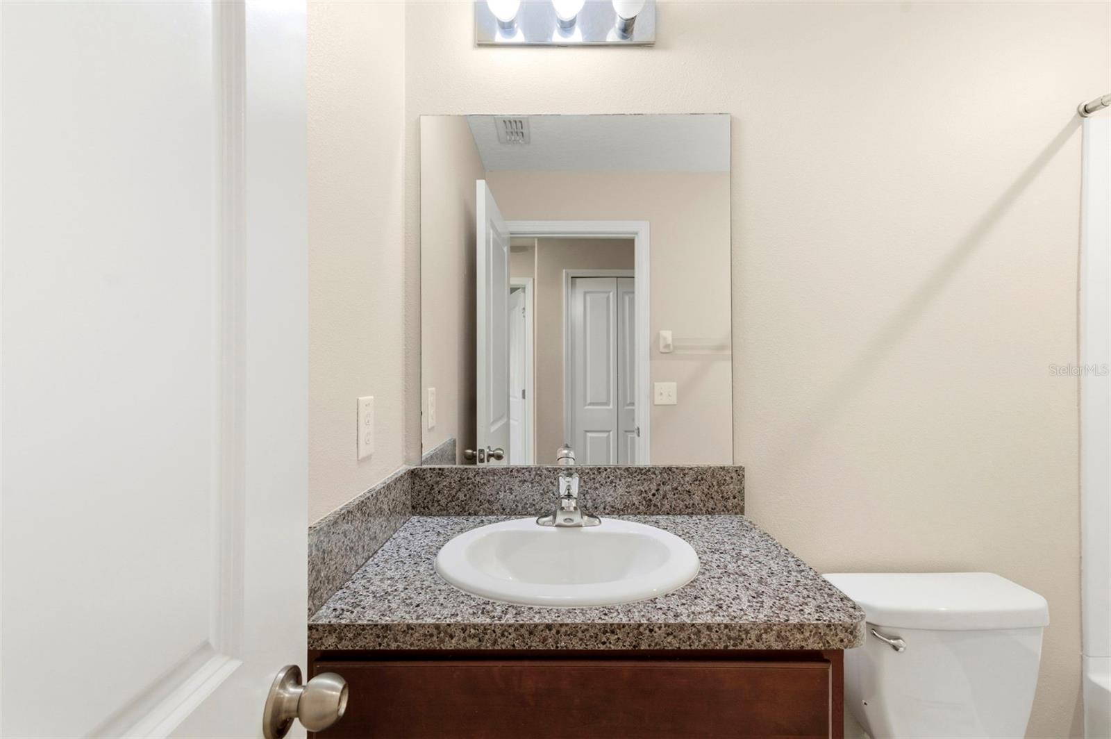 Image 31 of 65 For 16948 Storyline Dr