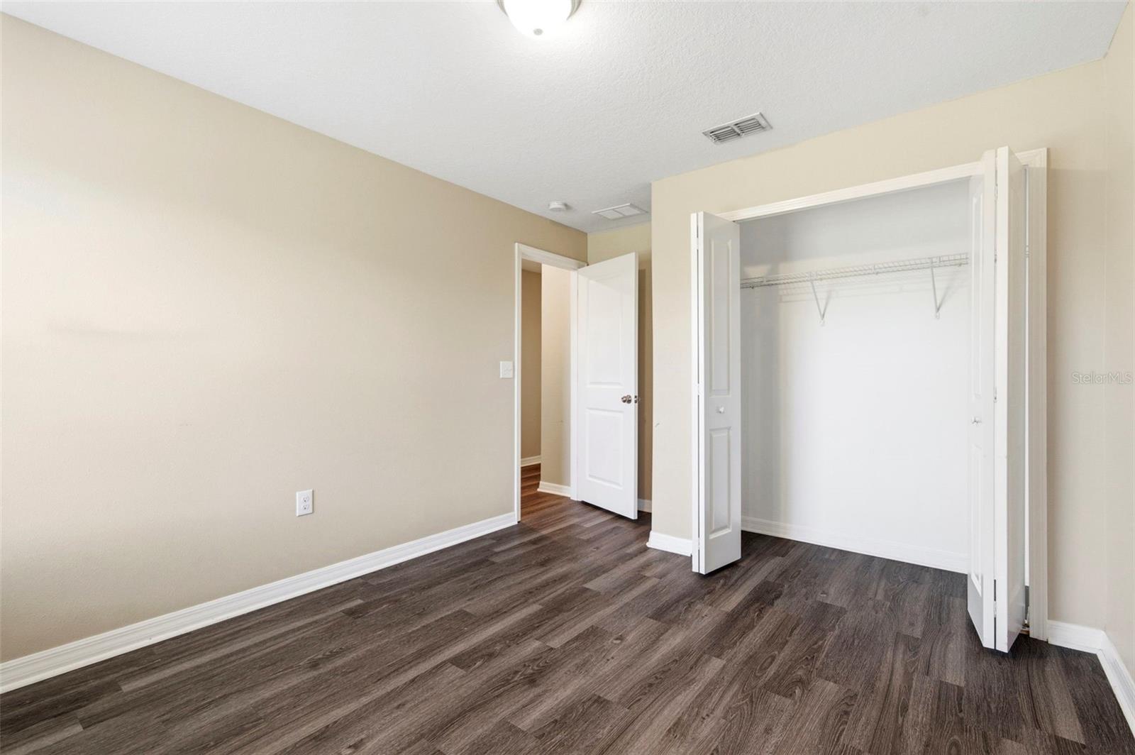 Image 36 of 65 For 16948 Storyline Dr