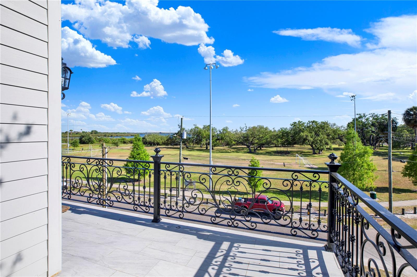 Image 20 of 23 For 2816 Corrine Street 1