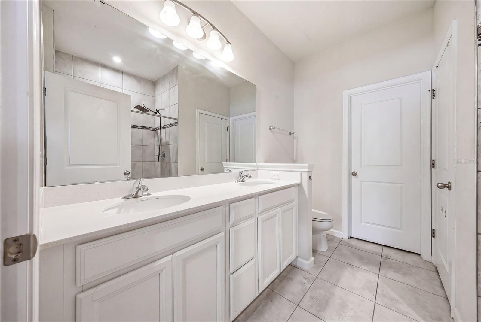 Image 15 of 35 For 2130 Laceflower Drive