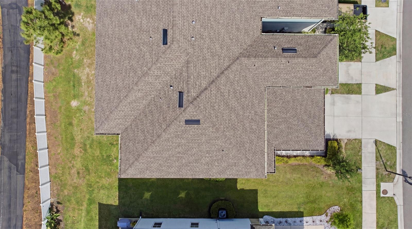 Image 32 of 35 For 2130 Laceflower Drive