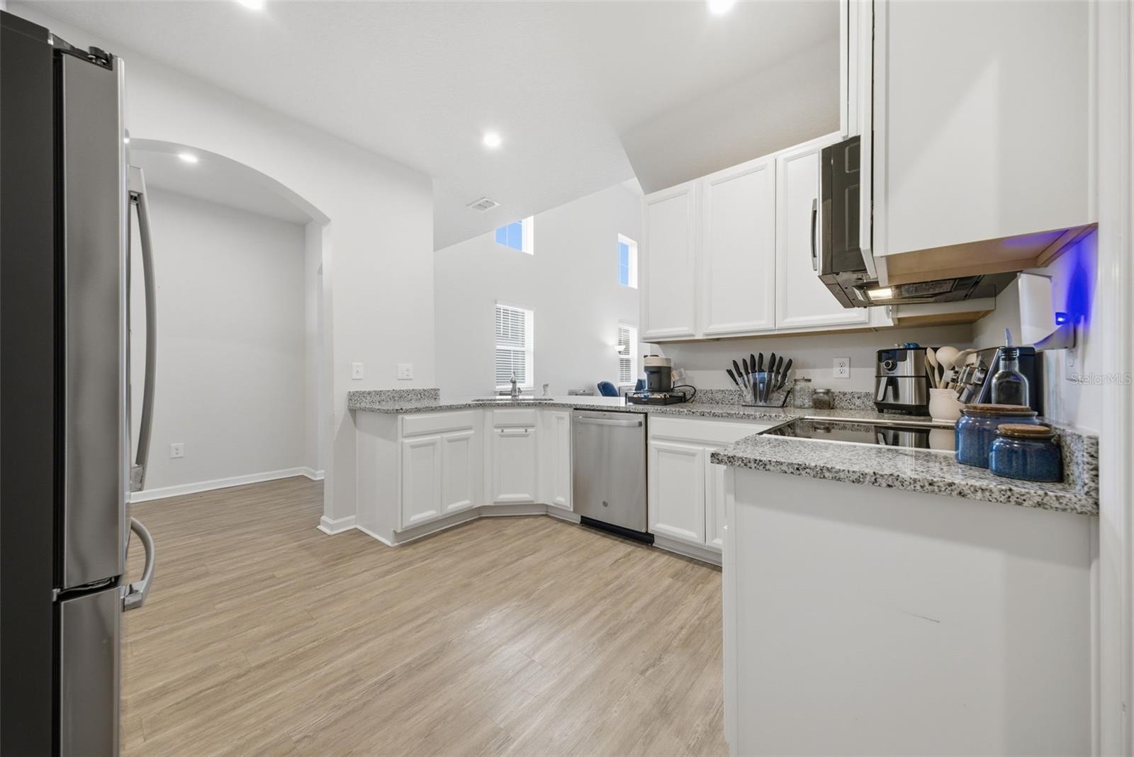 Image 6 of 35 For 2130 Laceflower Drive