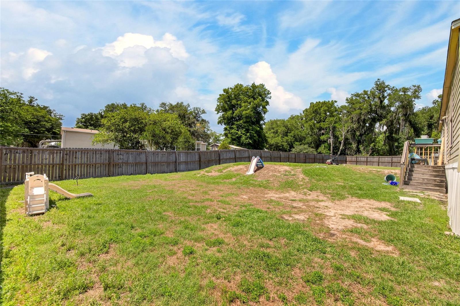 Image 27 of 49 For 3991 Shady Court