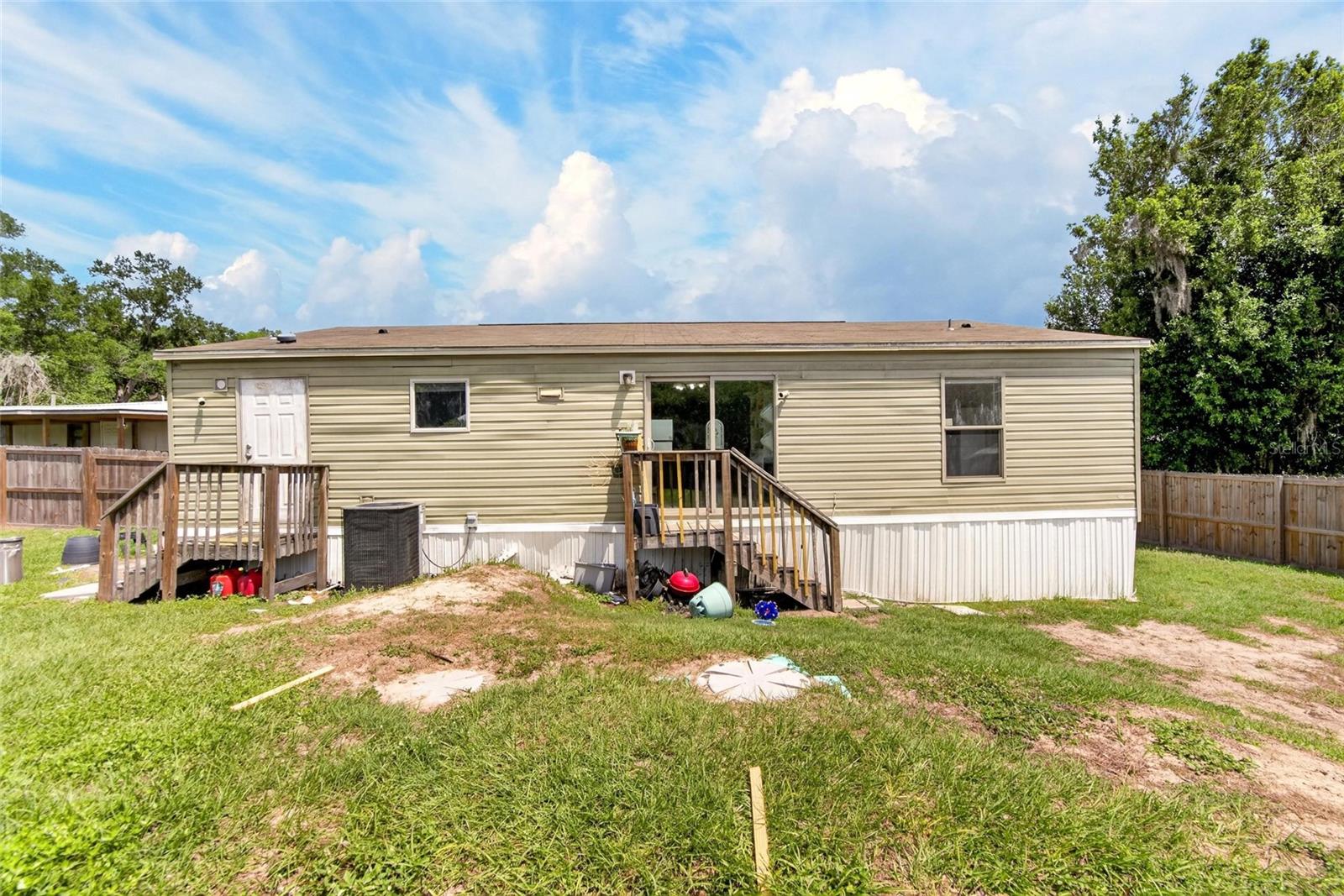 Image 31 of 49 For 3991 Shady Court