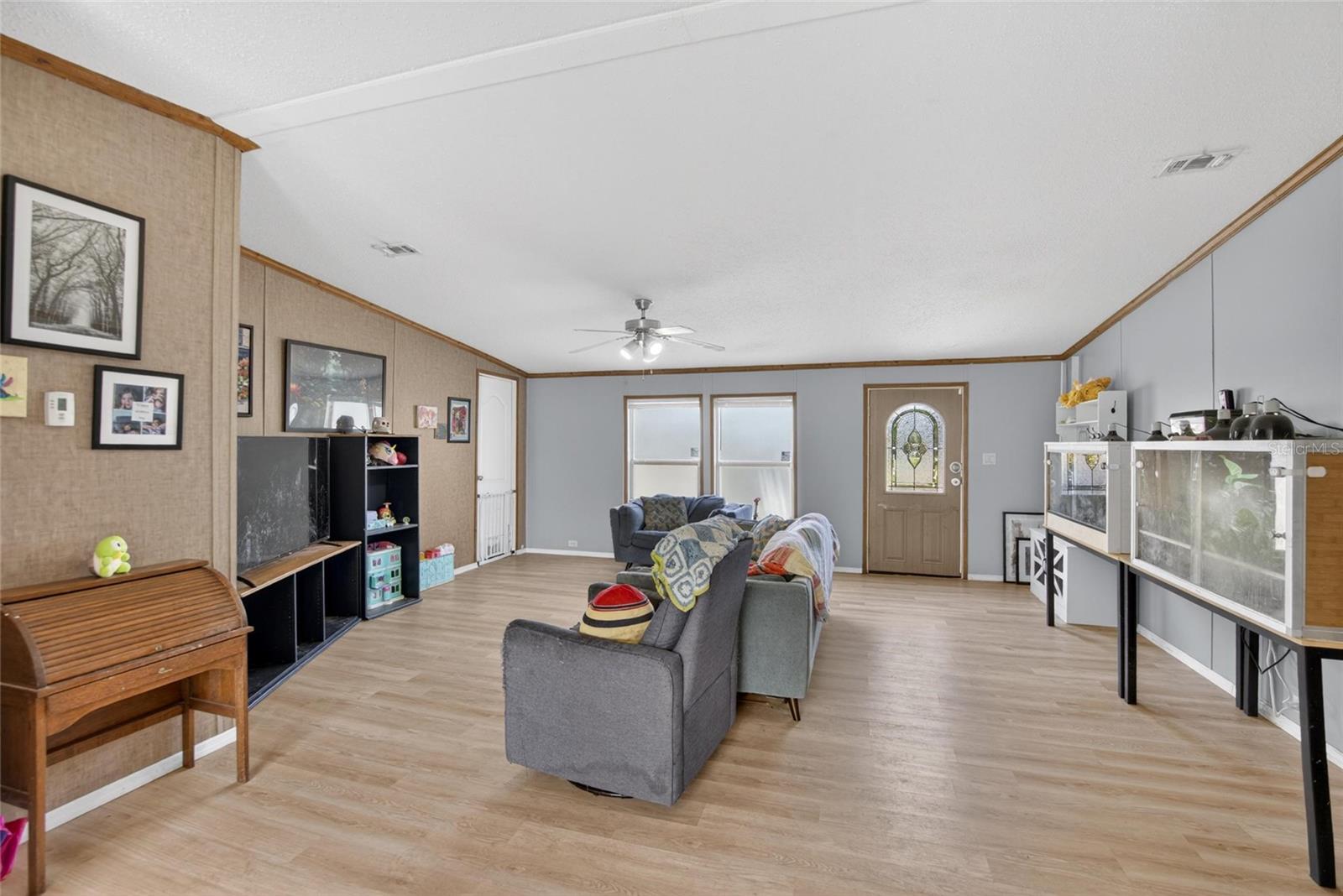 Image 6 of 49 For 3991 Shady Court