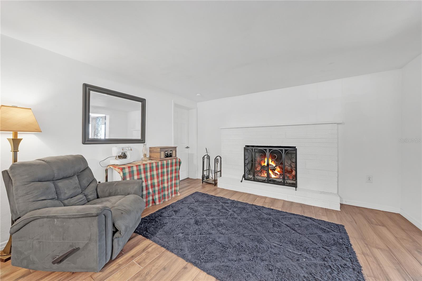 Image 14 of 31 For 1414 Whitehall Lane