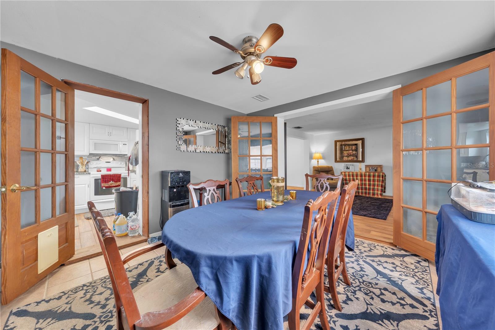 Image 17 of 31 For 1414 Whitehall Lane