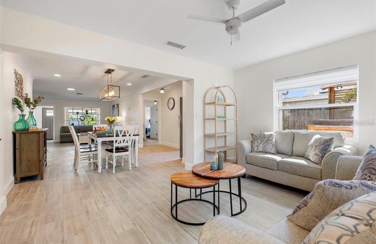 Image 10 of 25 For 6750 Flamingo Way S