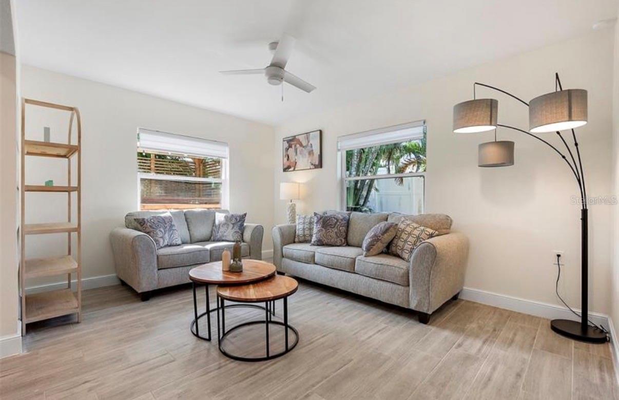 Image 12 of 25 For 6750 Flamingo Way S