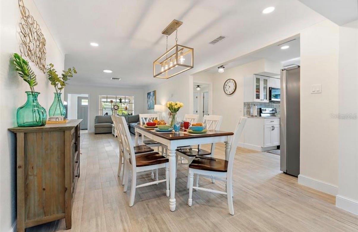 Image 13 of 25 For 6750 Flamingo Way S