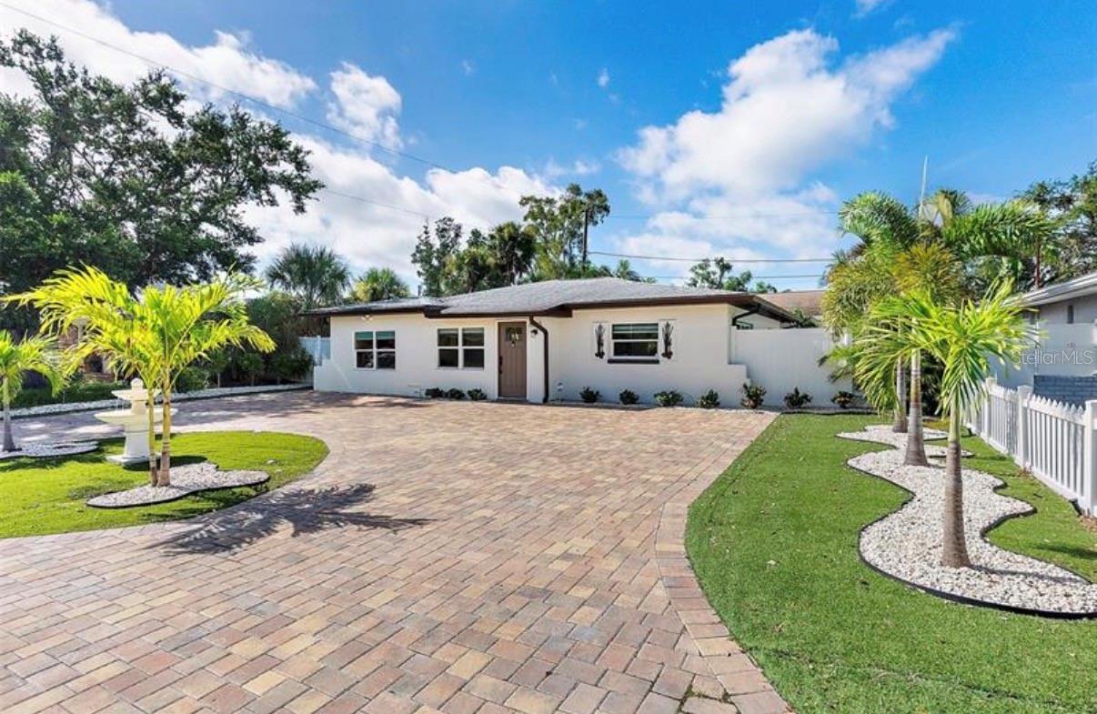 Image 2 of 25 For 6750 Flamingo Way S