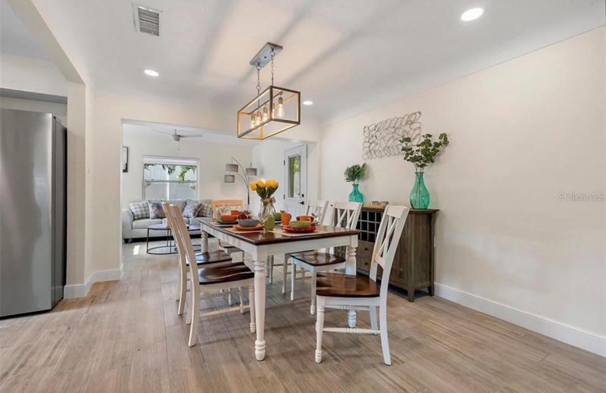 Image 9 of 25 For 6750 Flamingo Way S