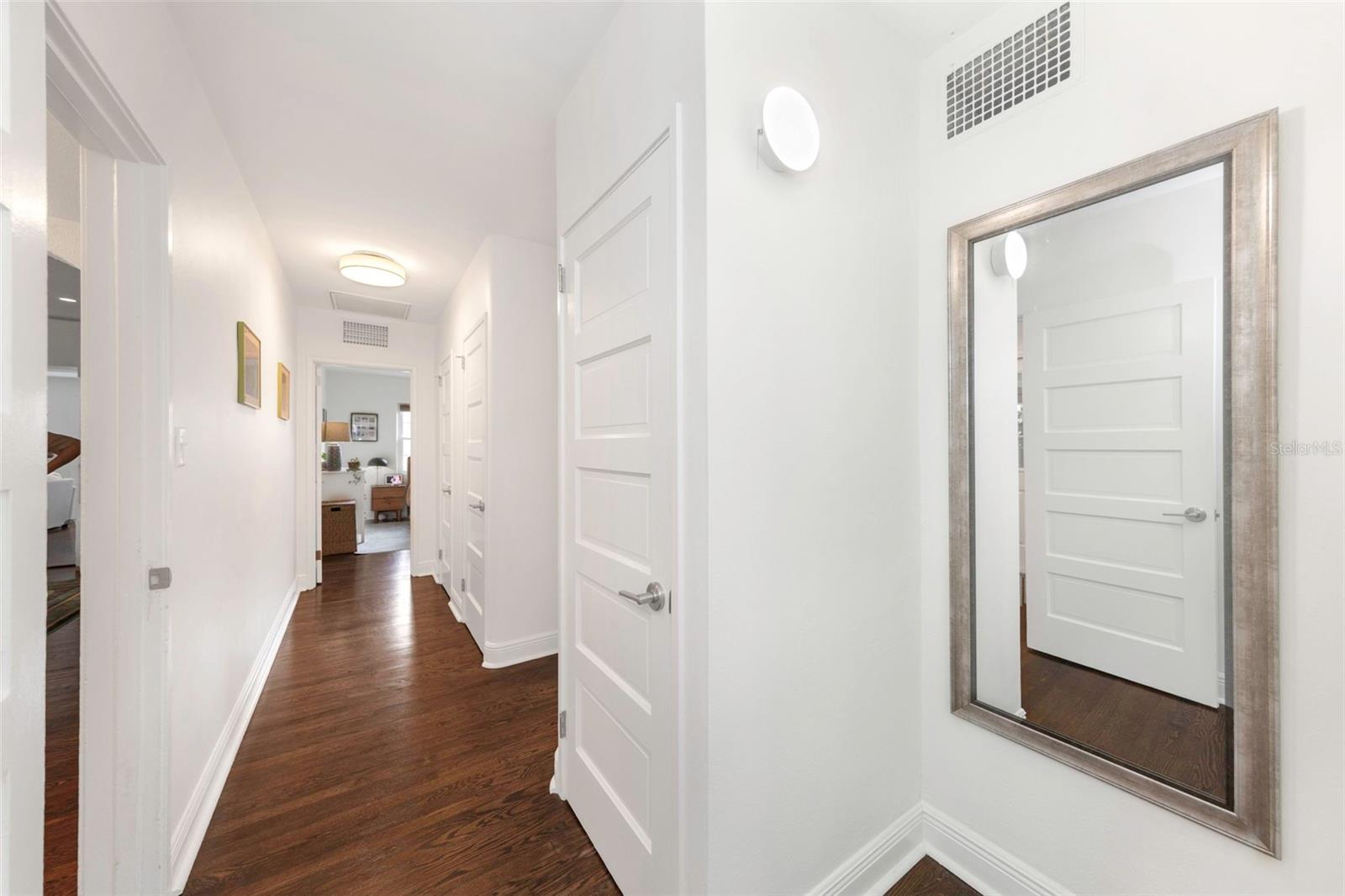 Image 21 of 62 For 4300 3rd Avenue S