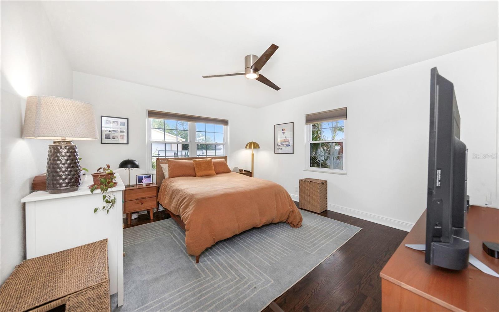 Image 22 of 62 For 4300 3rd Avenue S