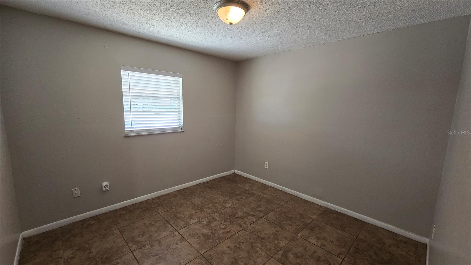 Image 24 of 40 For 5347 Satsuma Drive