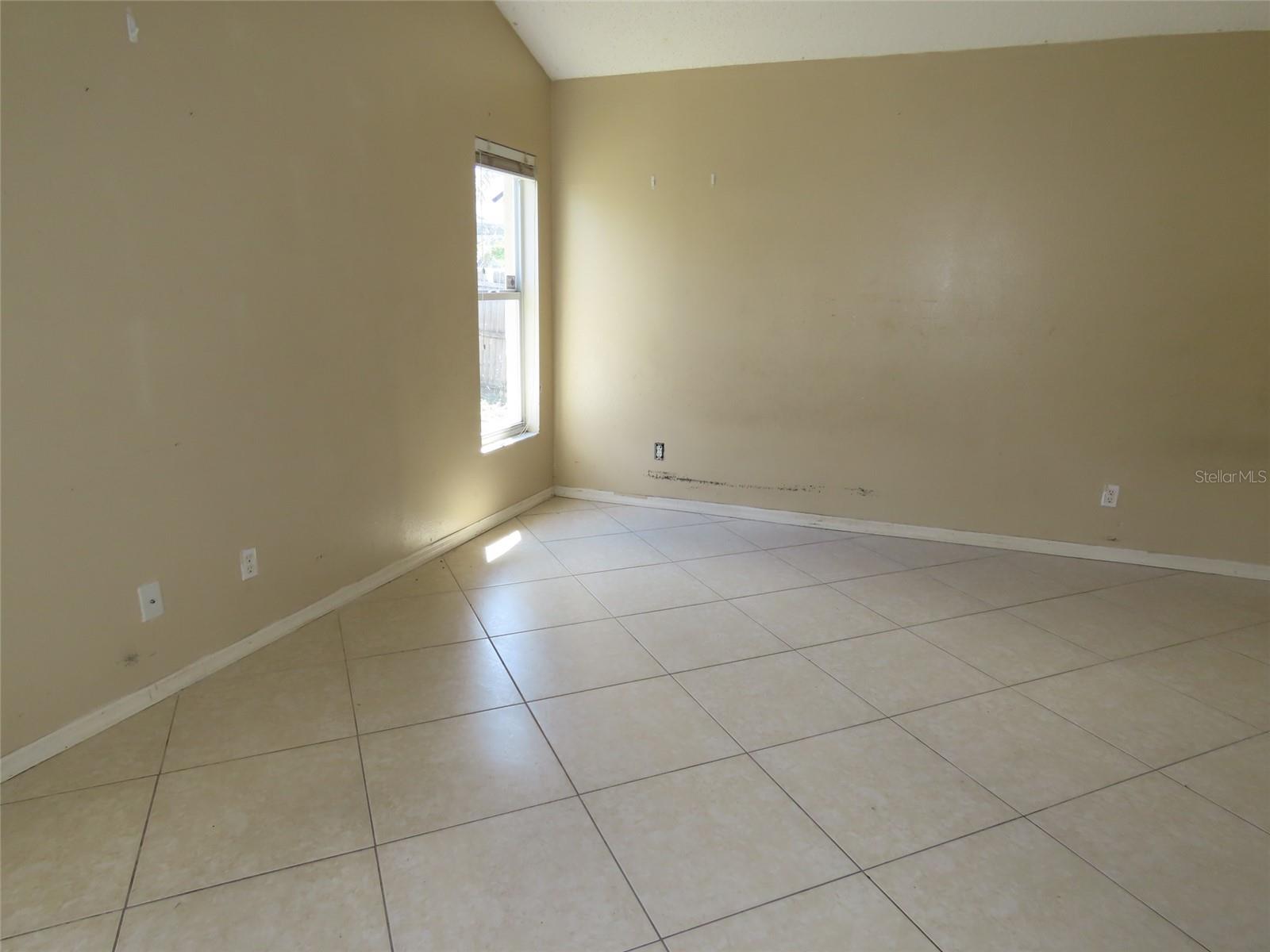 Image 11 of 24 For 8902 Breland Drive