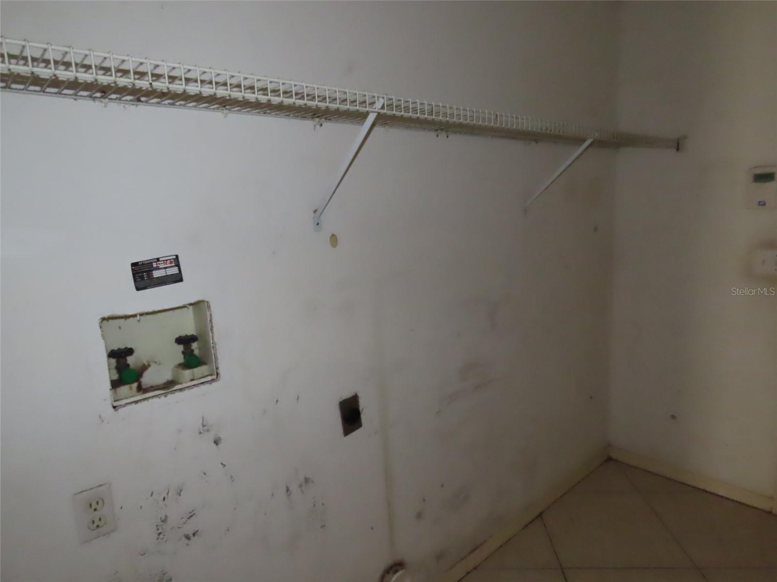 Image 19 of 24 For 8902 Breland Drive