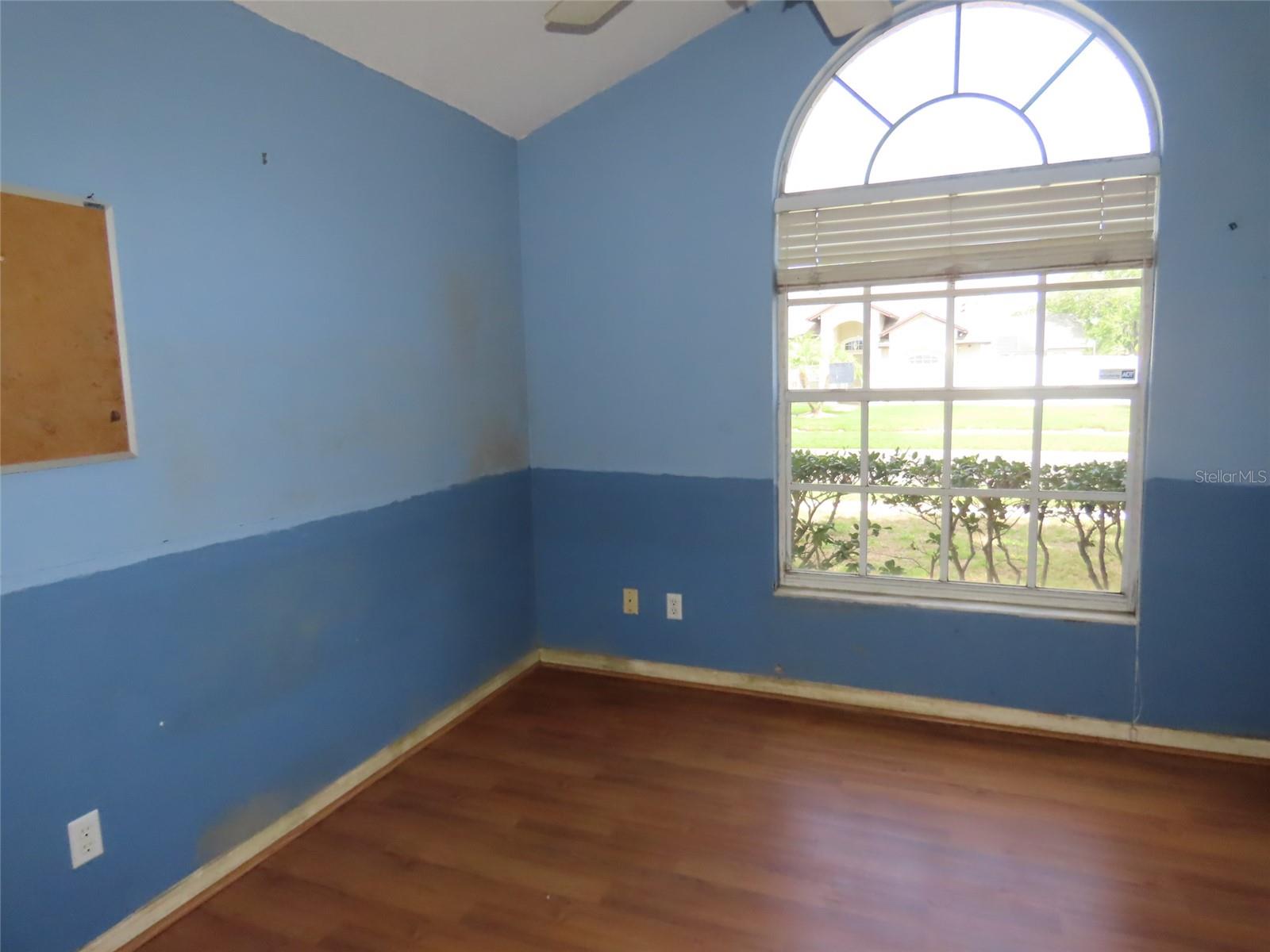 Image 5 of 24 For 8902 Breland Drive