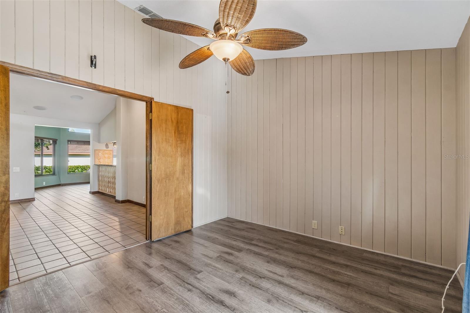 Image 14 of 41 For 8723 Ashbury Drive