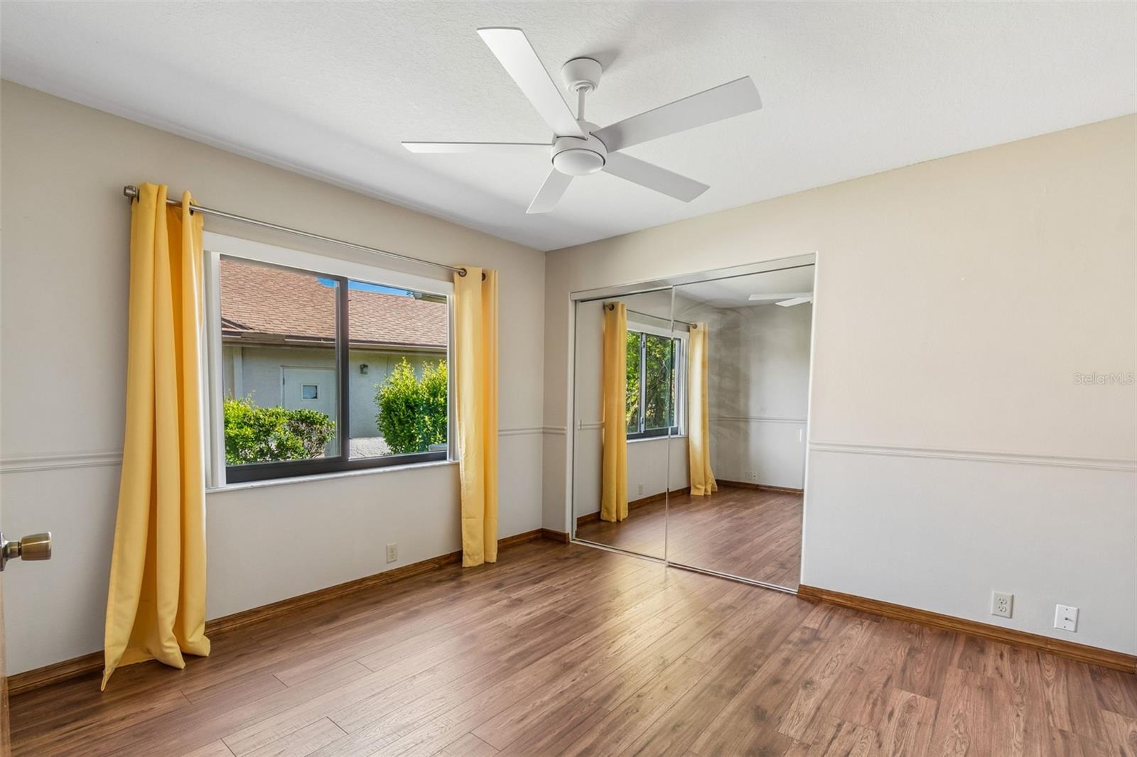 Image 16 of 41 For 8723 Ashbury Drive