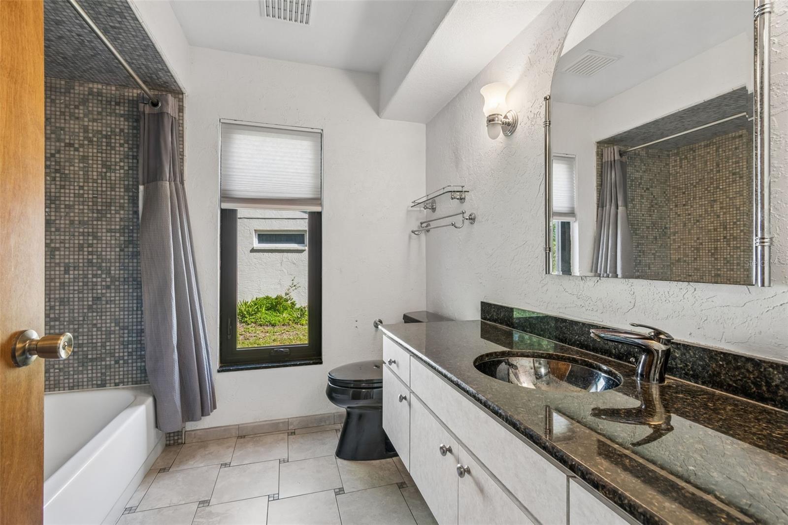 Image 18 of 41 For 8723 Ashbury Drive