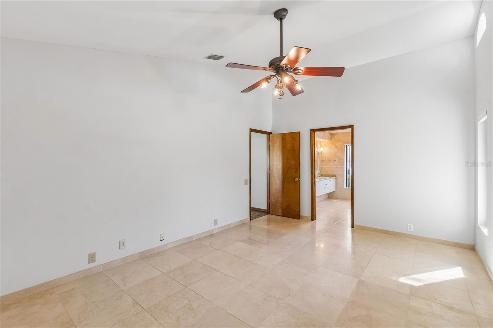 Image 27 of 41 For 8723 Ashbury Drive