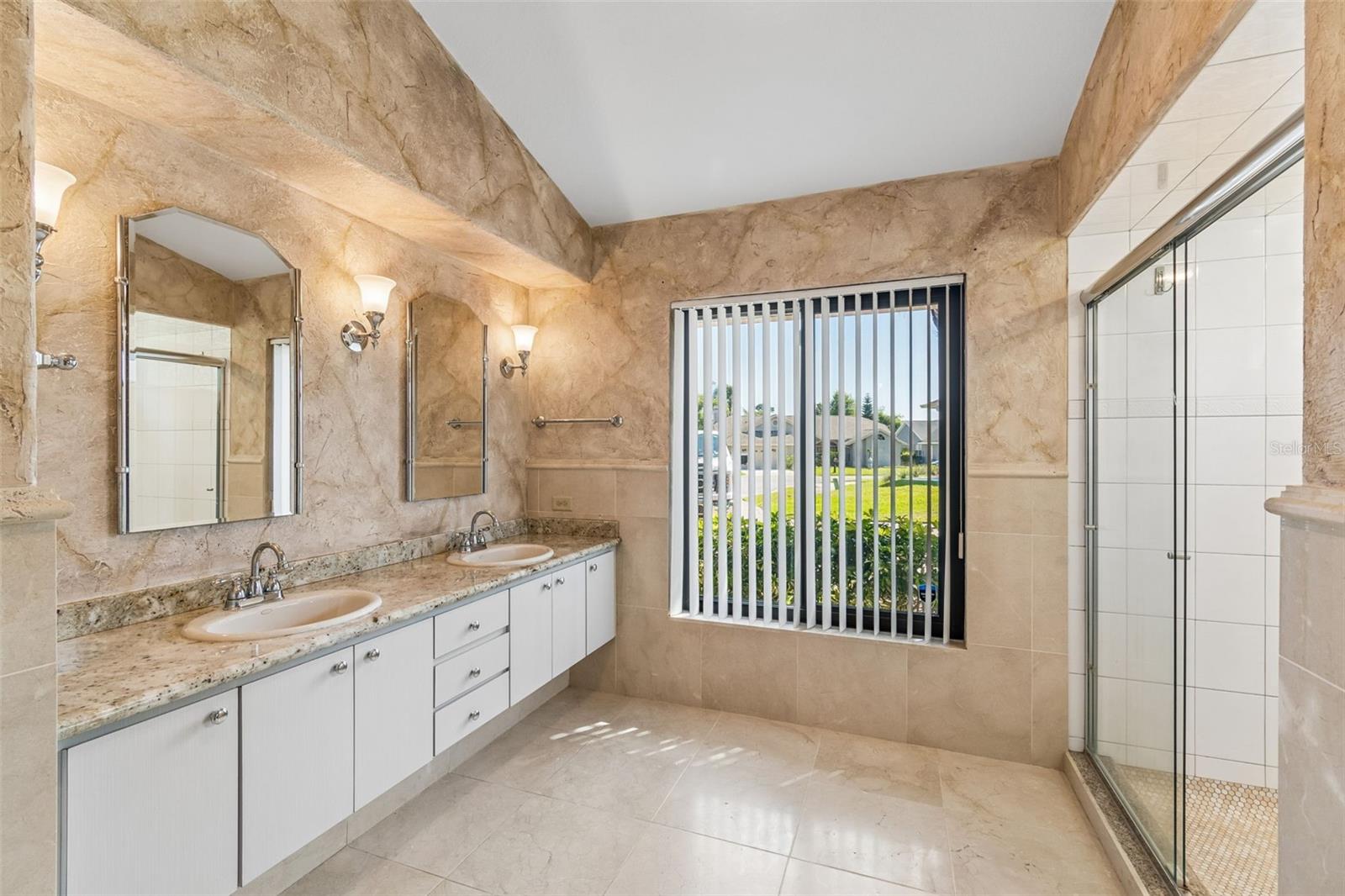 Image 28 of 41 For 8723 Ashbury Drive