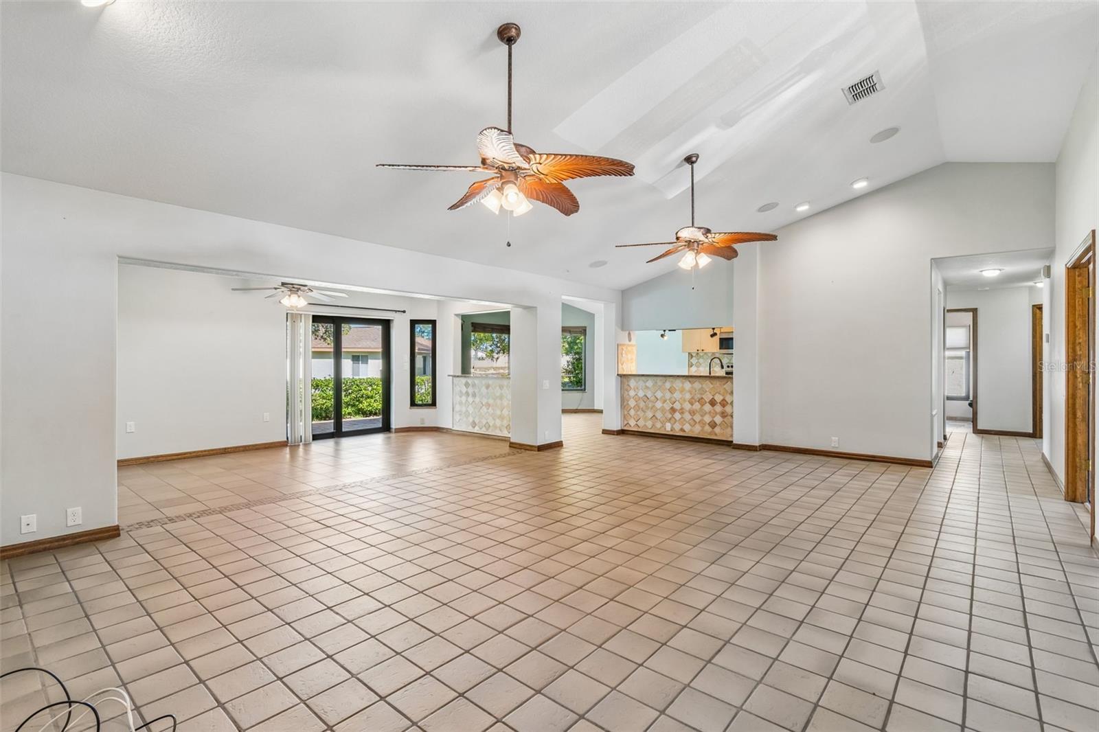 Image 5 of 41 For 8723 Ashbury Drive