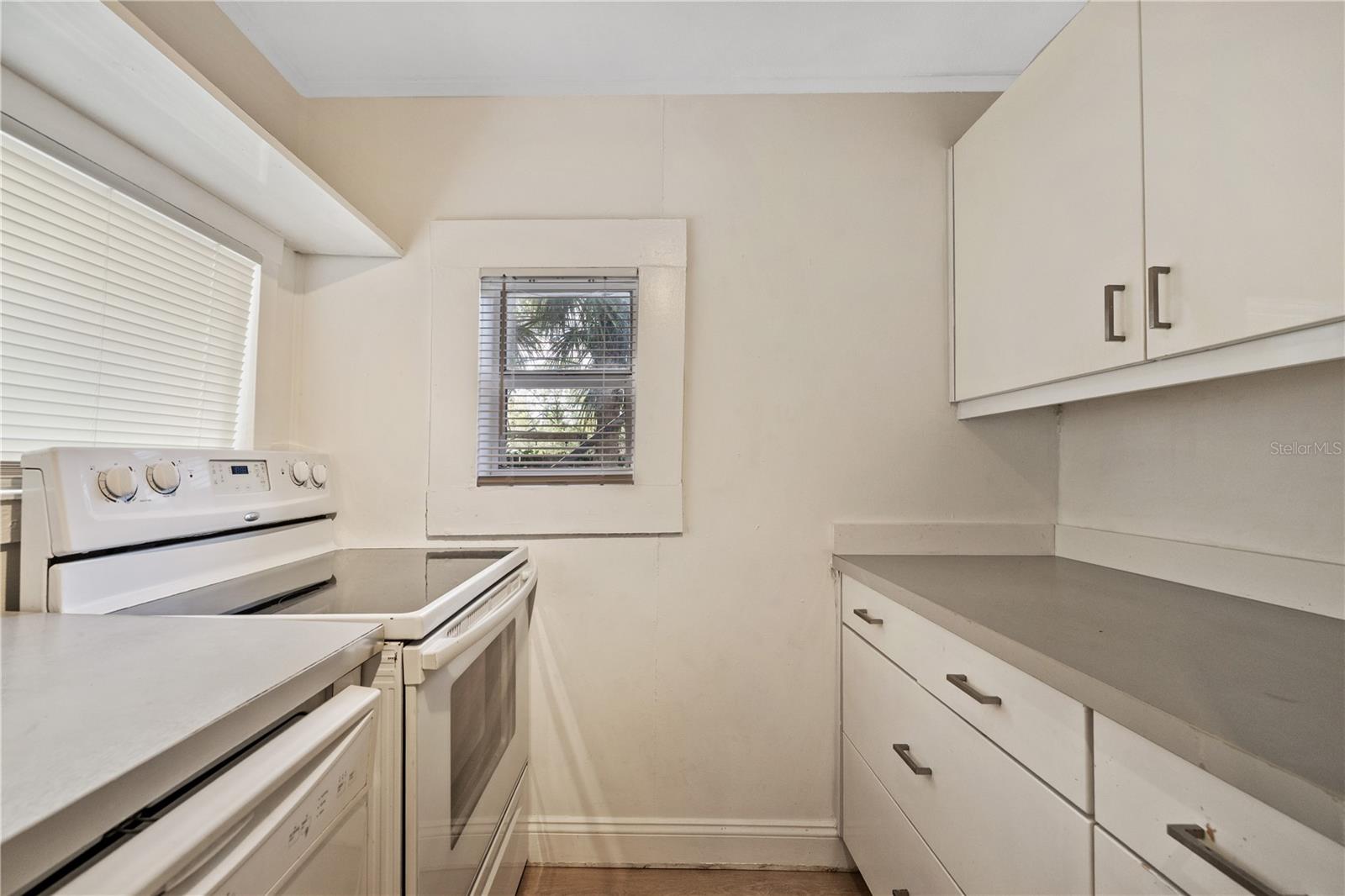 Image 12 of 20 For 6703 Elizabeth Street 1