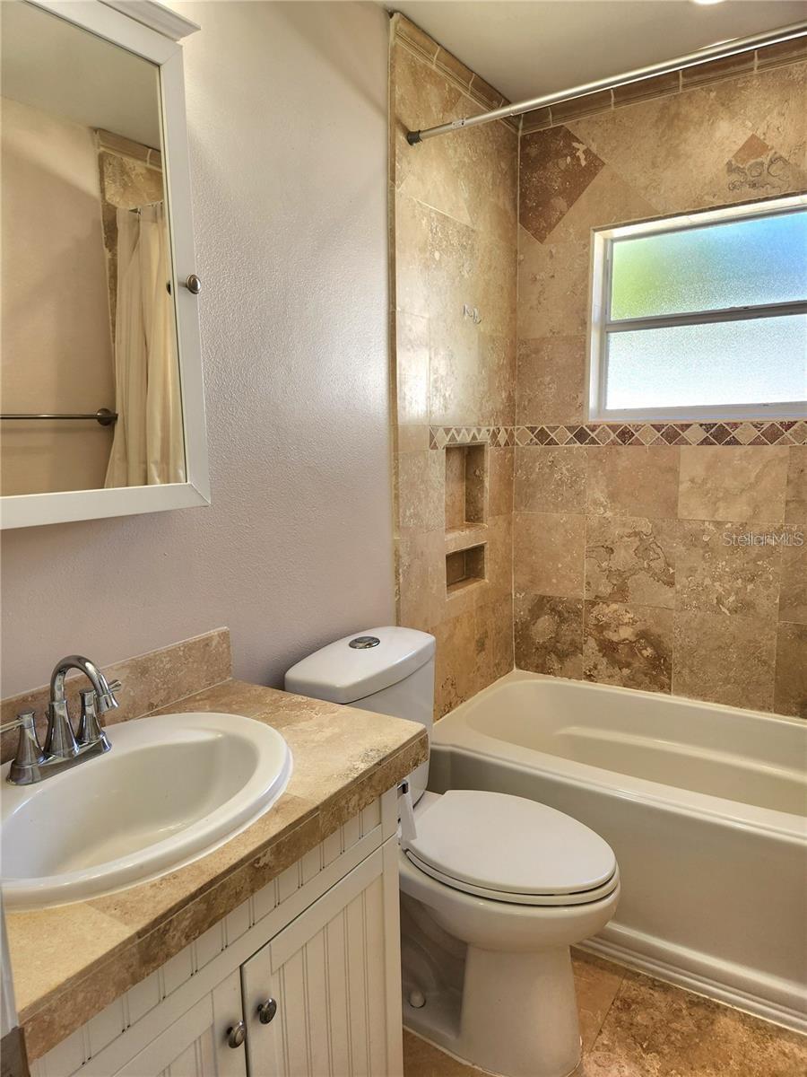 Image 20 of 24 For 7809 Vienna Lane