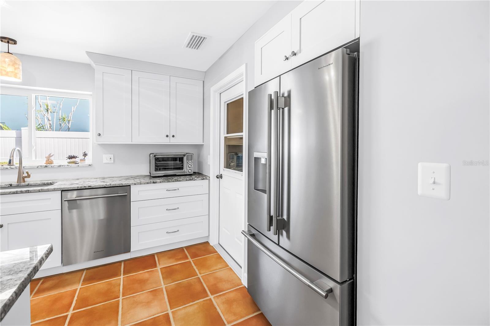 Image 17 of 55 For 12475 4th Street E