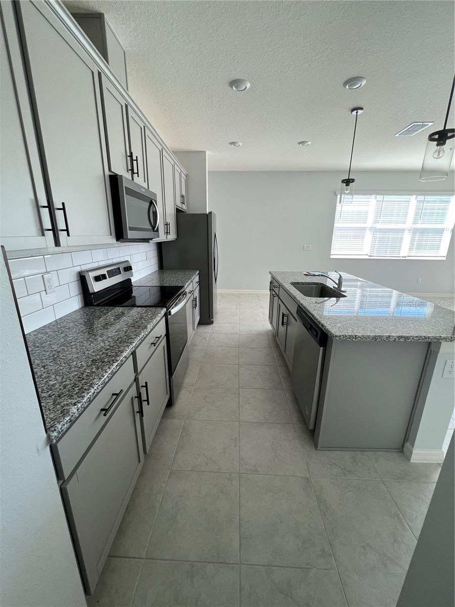 Image 3 of 14 For 2580 89th Street Circle E