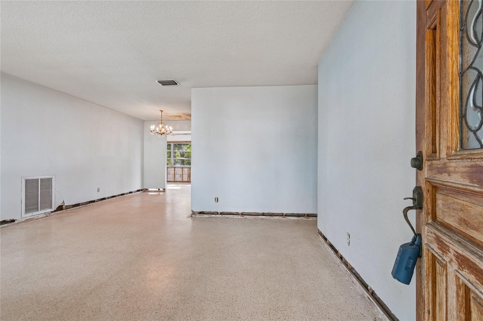 Image 10 of 87 For 4703 Renellie Drive