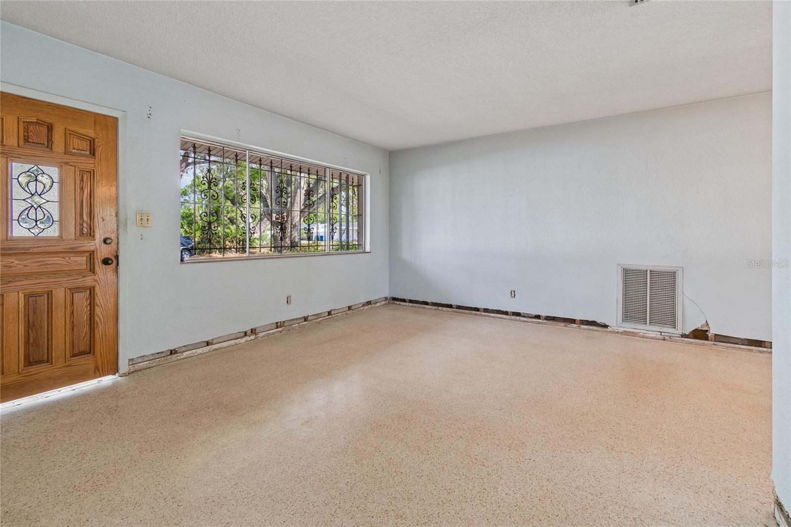 Image 13 of 87 For 4703 Renellie Drive