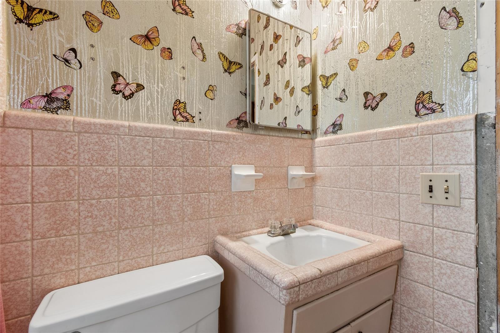 Image 35 of 87 For 4703 Renellie Drive