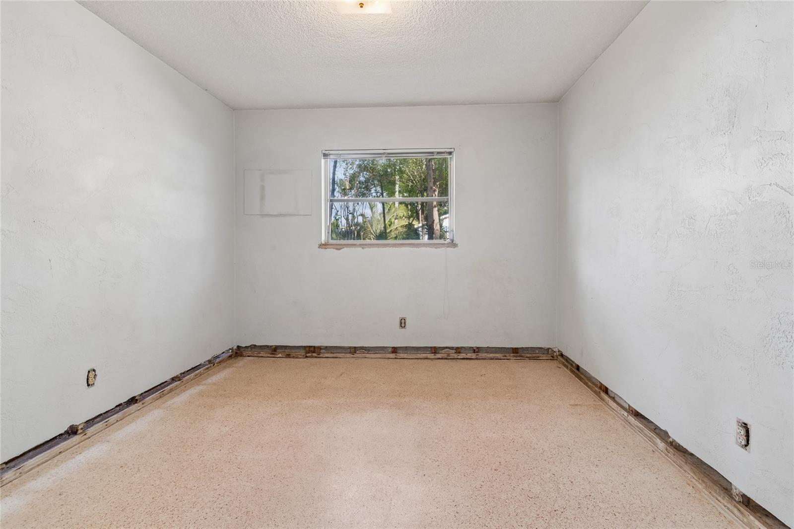 Image 46 of 87 For 4703 Renellie Drive