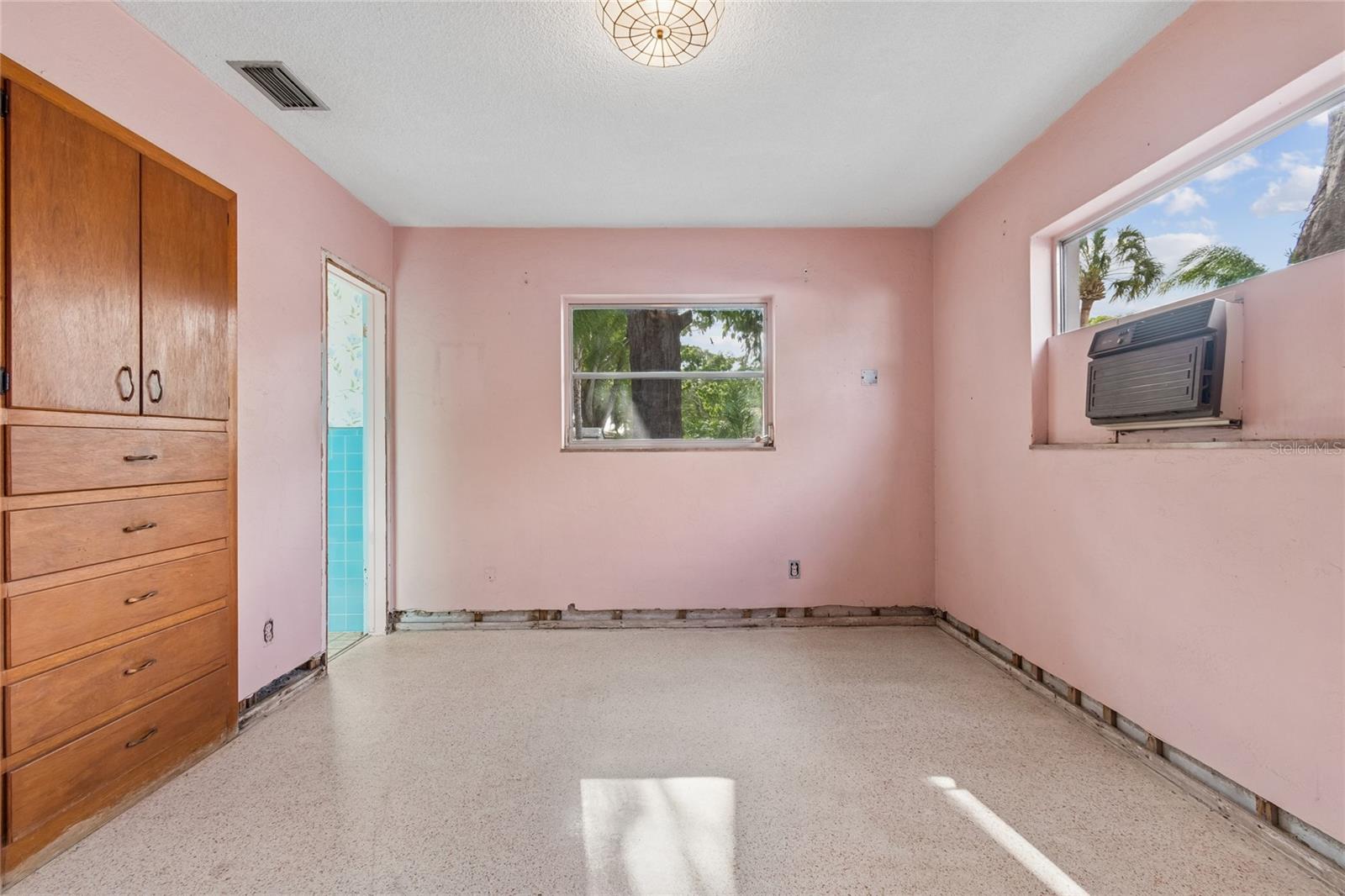 Image 48 of 87 For 4703 Renellie Drive