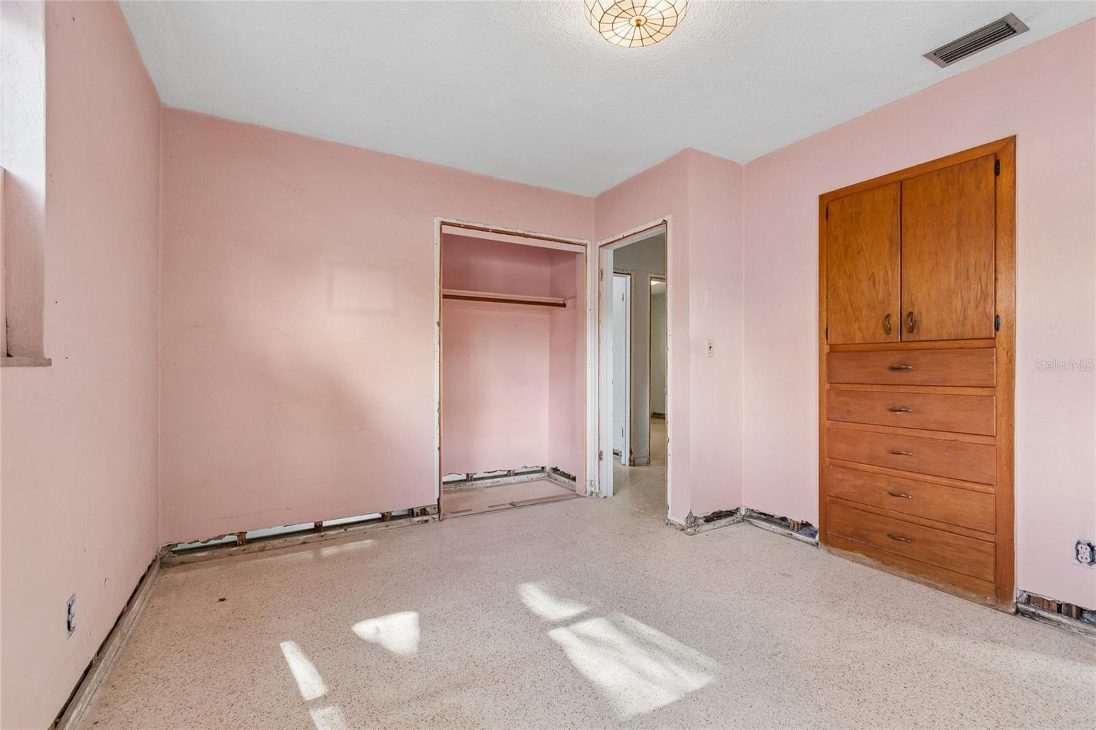 Image 49 of 87 For 4703 Renellie Drive