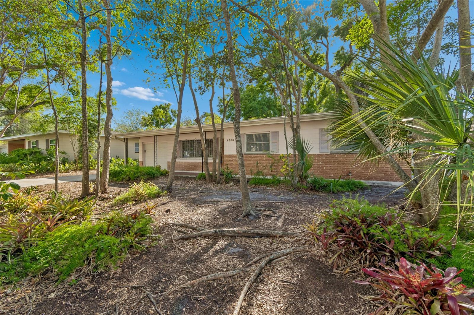 Image 6 of 87 For 4703 Renellie Drive