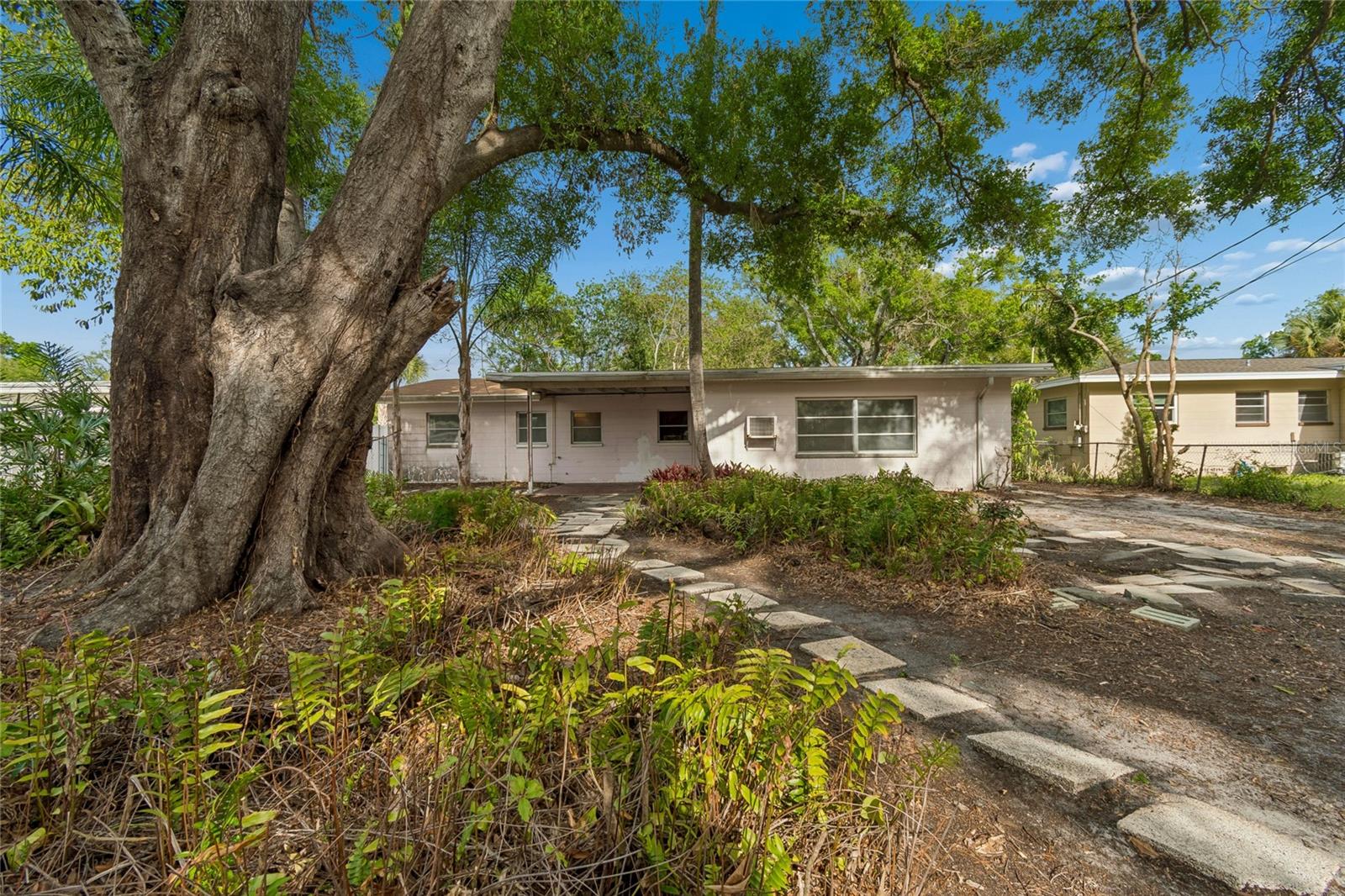 Image 64 of 87 For 4703 Renellie Drive