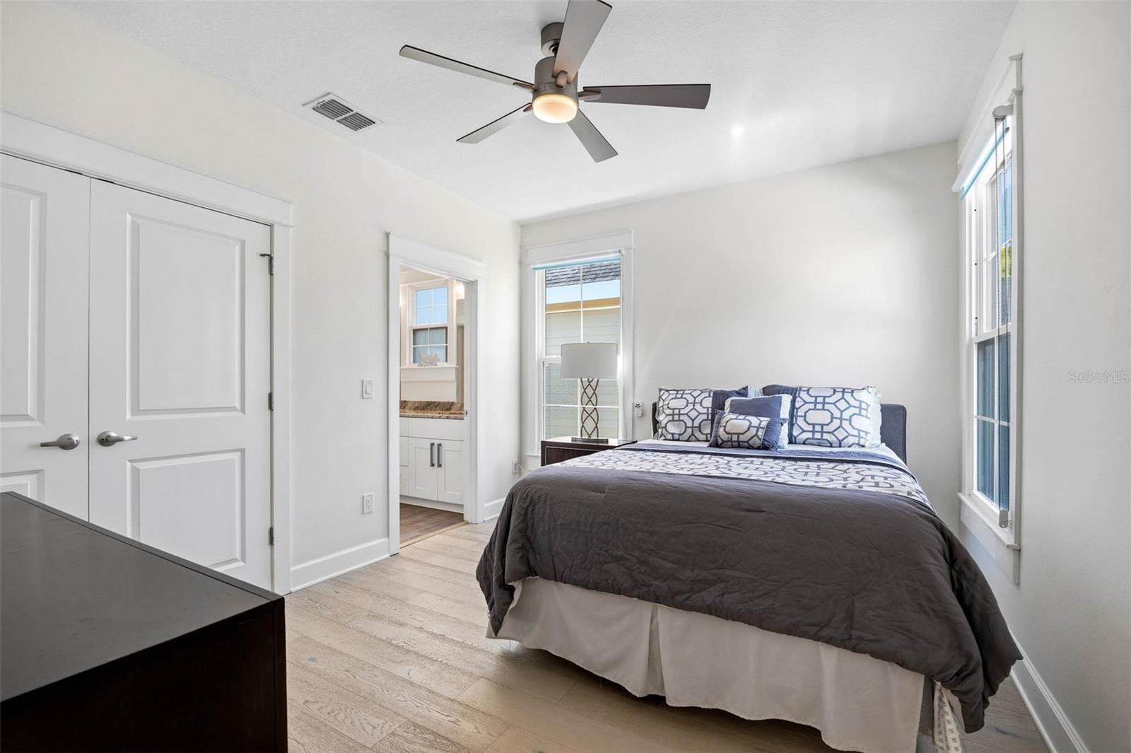 Image 30 of 57 For 4916 3rd Street N