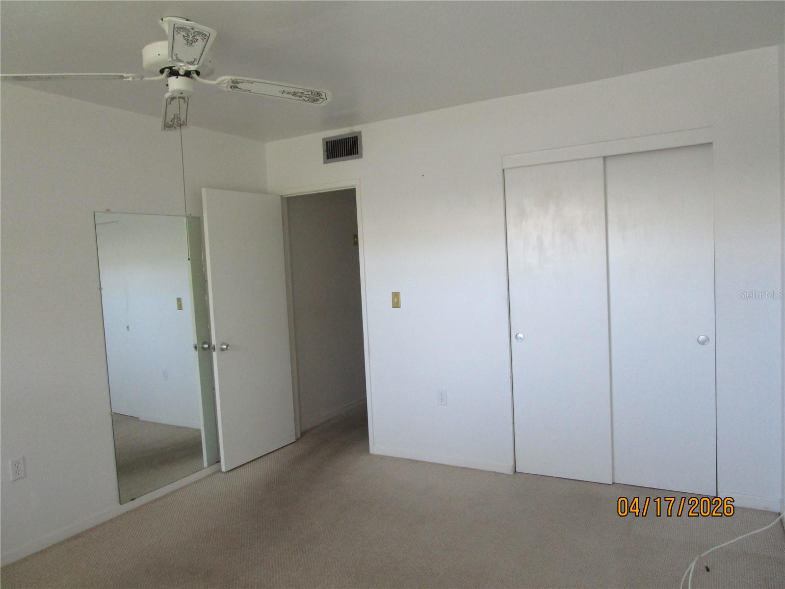 Image 17 of 43 For 5900 21st Street N 15