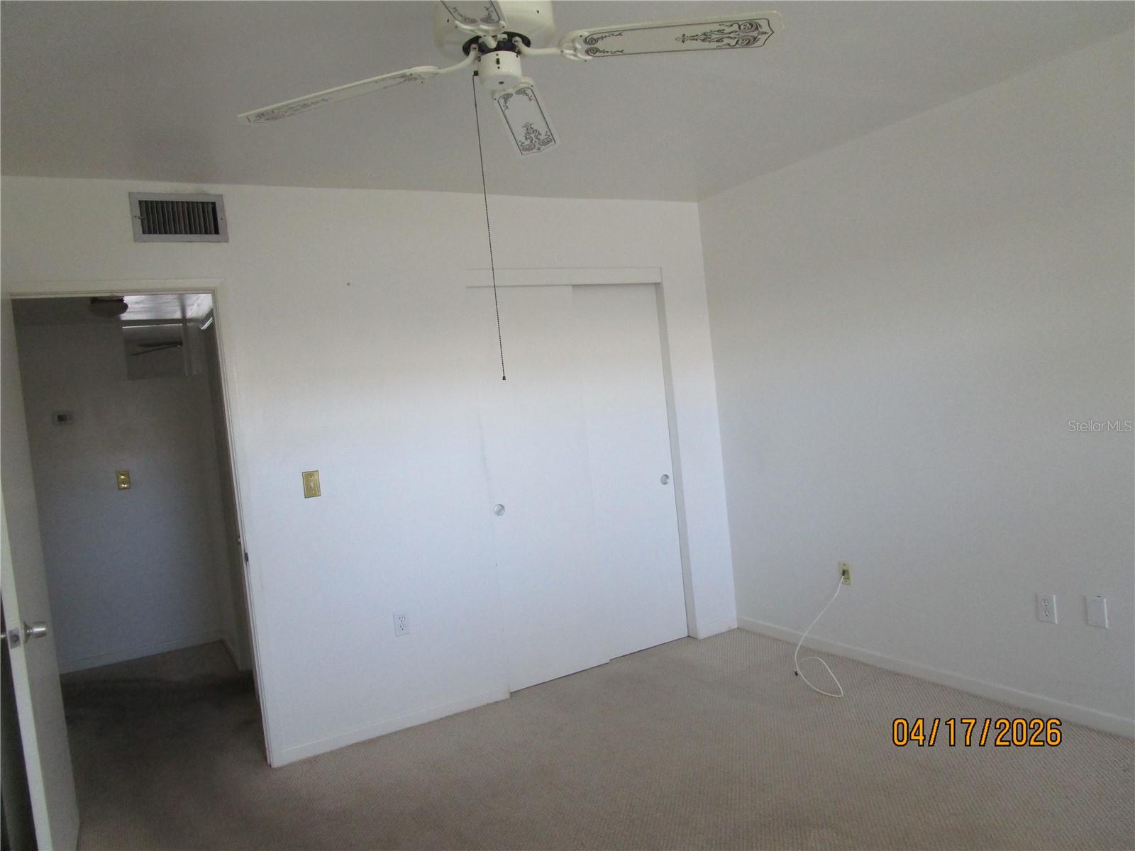 Image 18 of 43 For 5900 21st Street N 15